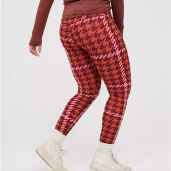 Aerie Offline Real Me Xtra 7/8 Houndstooth Leggings Medium Short NEW! - Picture 3 of 8
